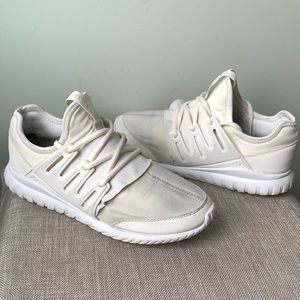 Best 25+ Deals for Tubular Radial Shoes | Poshmark